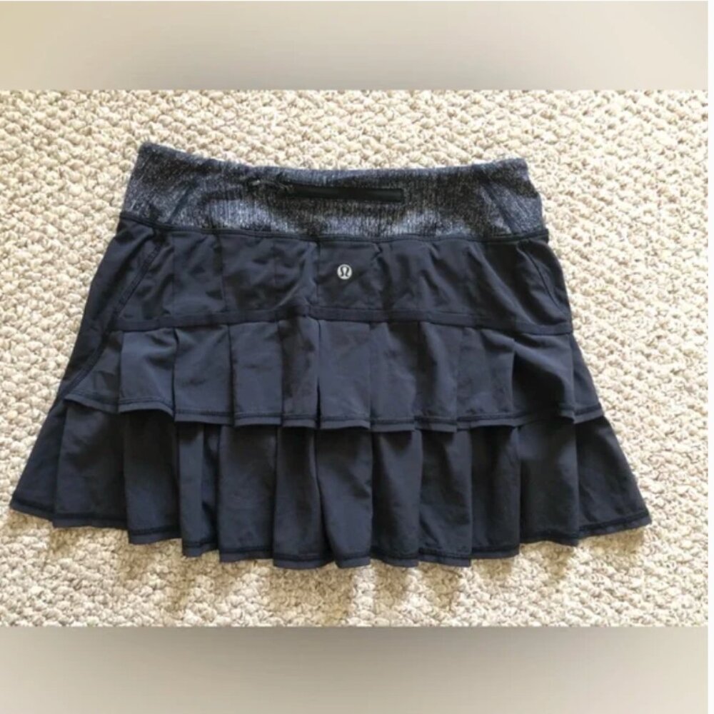 Lululemon Black Athletic Skort women's size 6